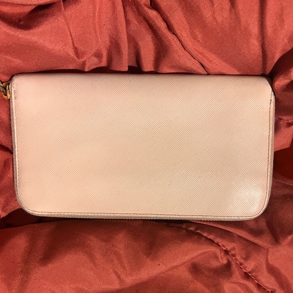 Prada Zip Wallet in Beige Leather - Picture 2 of 9